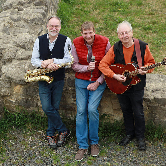 02.10.2026 - Trio Cawerla
